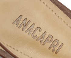 Sapatilha Slingback Bico Fino Tachas Marrom