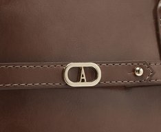 Bolsa Tiracolo  Média Verniz Madrid Marrom