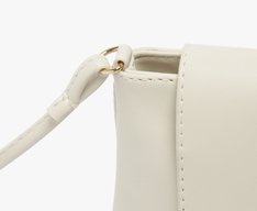 Bolsa Tiracolo Pequena Envelope Branca