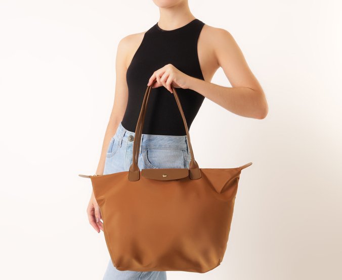 Bolsa Shopping Grande Nylon Botão Marrom