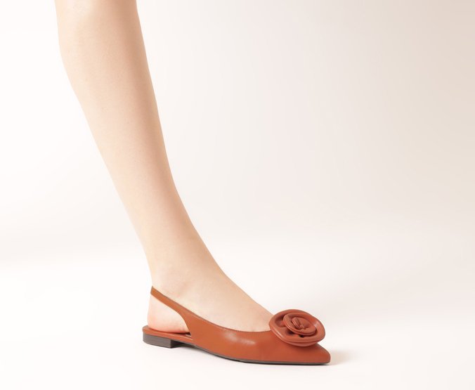Sapatilha Slingback Bico Fino Flor Laranja Damasco