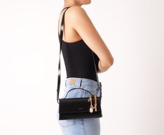 Bolsa Tiracolo Pequena Estruturada Preta