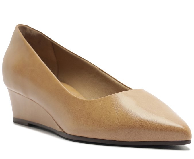 Scarpin Salto Anabela Bico Fico Bege