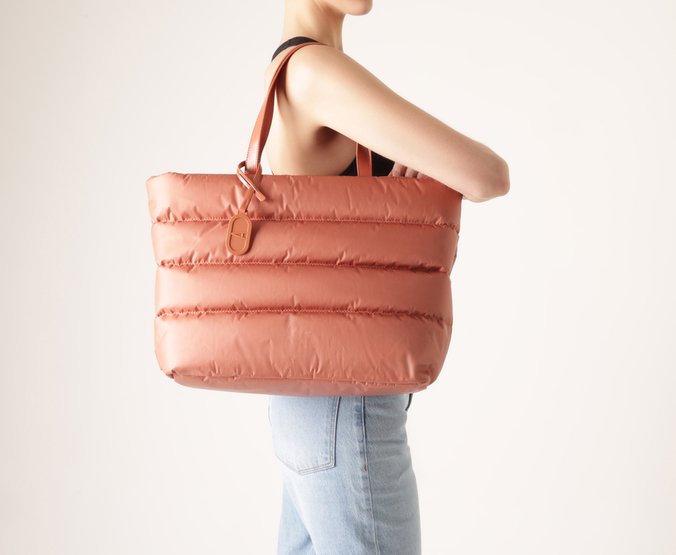 Bolsa Shopping Grande Nylon Fluffy Marrom