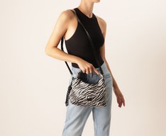 Bolsa Tiracolo Média Cool Animal Print Zebra