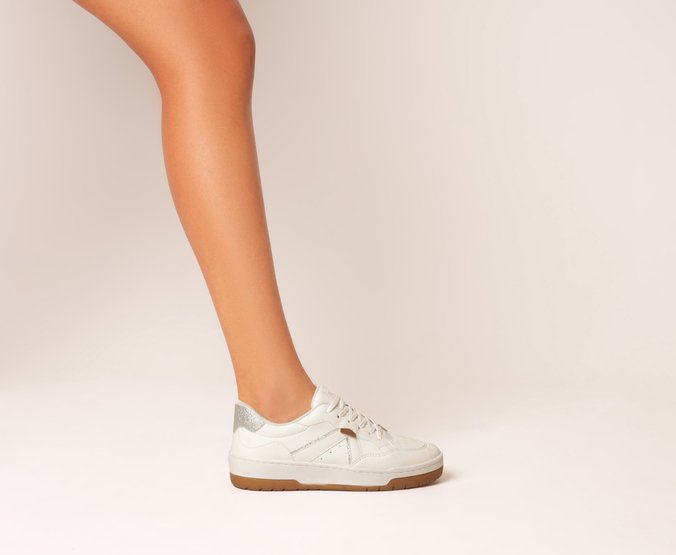 Tênis Recortes Kei Glitter Branco E Prata