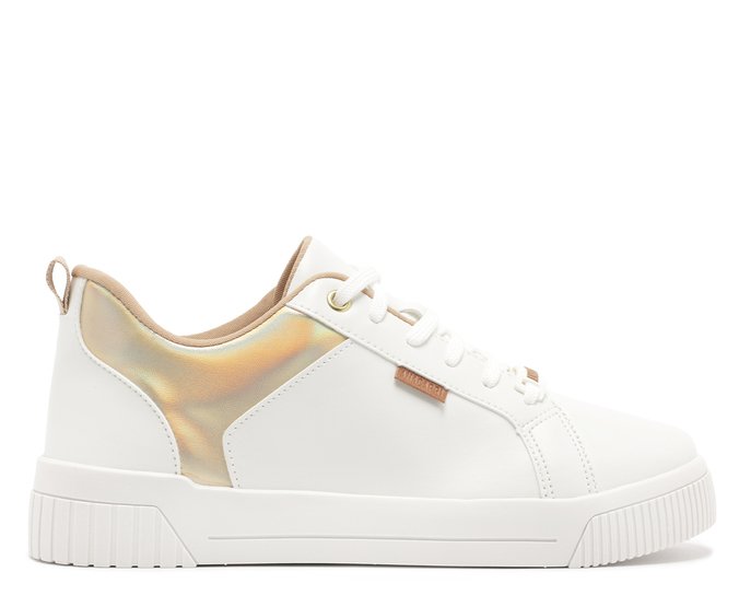 Tênis Casual Branco com Recortes Dourado