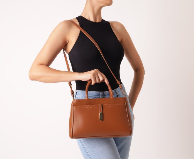 Bolsa Tote Grande Vitória Marrom