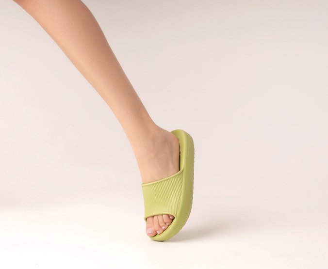 Chinelo Nuvem Texturizado Injetado Verde