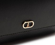Bolsa Tiracolo Média Com Divisórias Preta