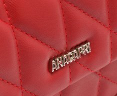 Bolsa Tiracolo Média Matelassê Triangular Vermelha