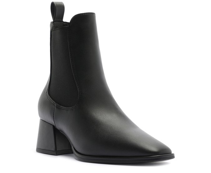Bota Chelsea com Salto Bloco Preta