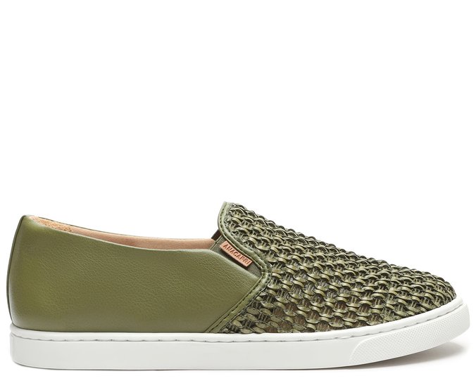 slip on verde