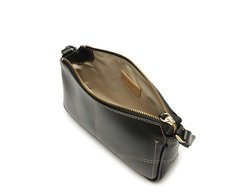 Bolsa Tiracolo Baguete Média Costura Ornamental Preta