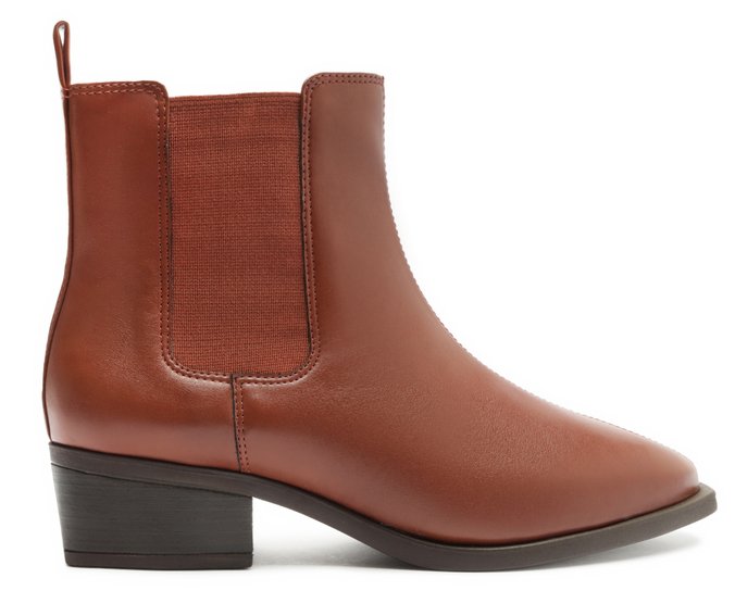 Bota Chelsea Cano Curto Bico Quadrado Marrom