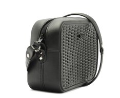 Bolsa Tiracolo Média Tressê Injetada Preta
