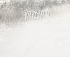 Bolsa Tiracolo Pequena Essencial Prateada