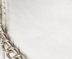 Bolsa Tiracolo Pequena Essencial Prateada