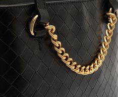 Bolsa Tote Média Corrente Preta