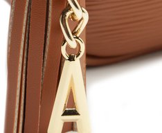 Bolsa Tiracolo Pequena Chaveiro Barbicacho Marrom