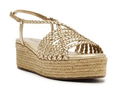 Sandália Plataforma Dourada Tiras de Trança