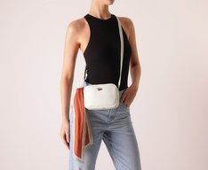 Bolsa Tiracolo Pequena Lenço Decorativo Branca