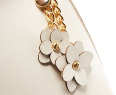 Bolsa Tote Média Chaveiro Flor Branca