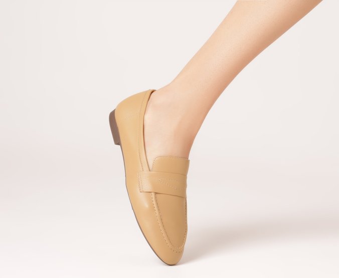 Mocassim Basic Pala Costurada Bege
