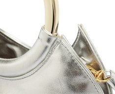 Bolsa Tiracolo Pequena Alça Metal Prata