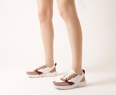 Tênis Sporty Multineutro Branco Detalhe Roxo