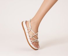 Papete Gladiadora Tachas Branca