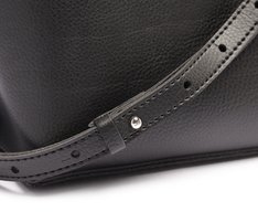 Bolsa Tote Média Nixx Monocolor Preta