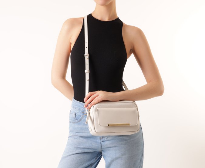 Bolsa Tiracolo Média Com Bolso Valentina Branca