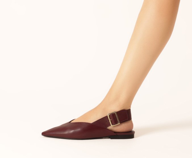Sapatilha Slingback Bico Fino Fivela Roxa