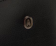 Bolsa Shopping Grande Bag Charm Preta