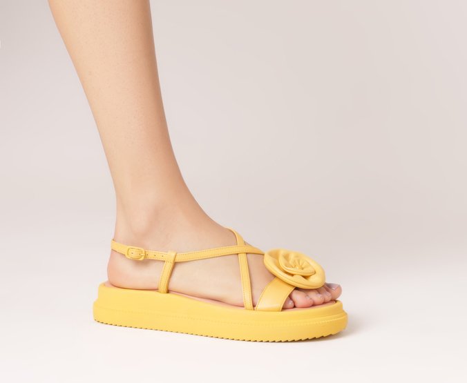 Papete Comfy Flor Amarela