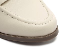 Mocassim Com Pala Aplicação A Branco