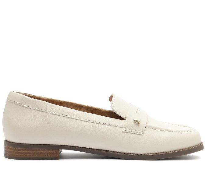 Mocassim Com Pala Aplicação A Branco