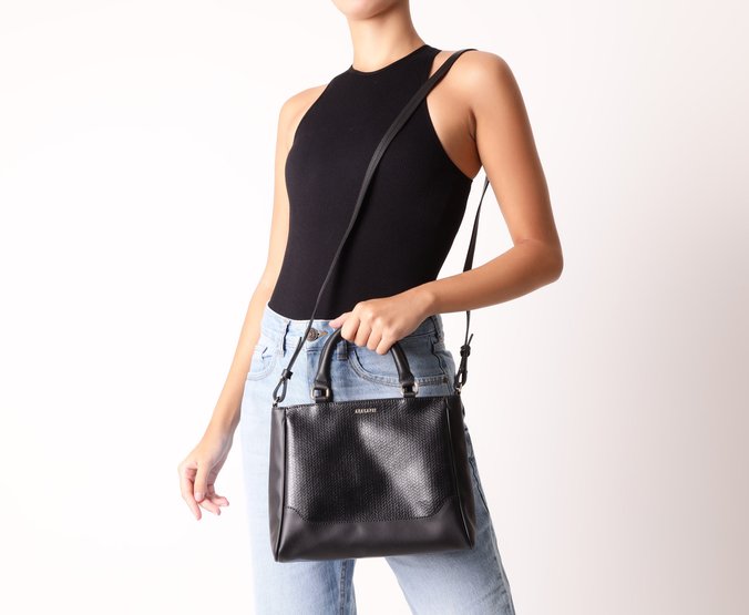 Bolsa Tote Média Recortes Snake Preta