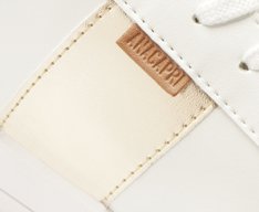 Tênis Sola Estruturada Listra Lateral Branco E Dourado