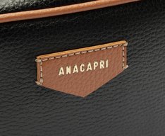 Bolsa Tiracolo Média Cápsula Metal Preta