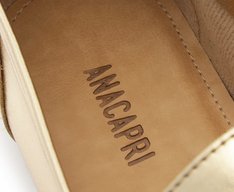 Mocassim Detalhe Removível Bridão E Pala Dourado