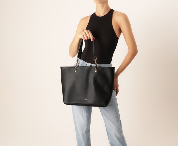 Bolsa Shopping Grande Alça Corrente Preta