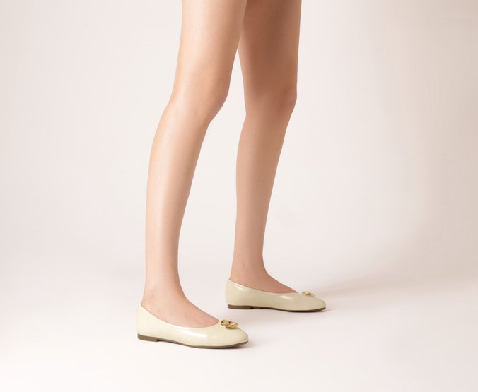 Sapatilha Adorno Branca