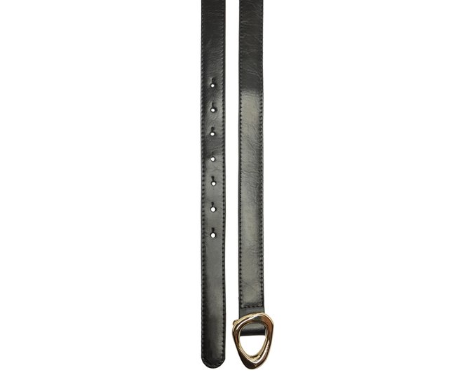 Cinto Fino Fivela Assimétrica Preto
