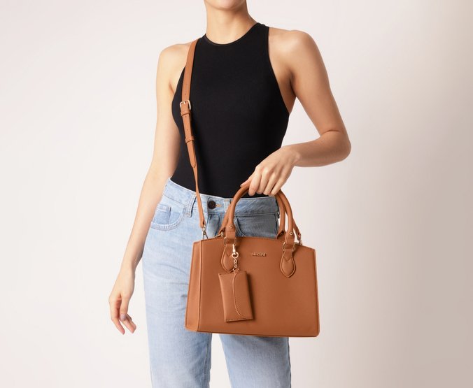 Bolsa Tote Média Essencial Com Pouch Marrom