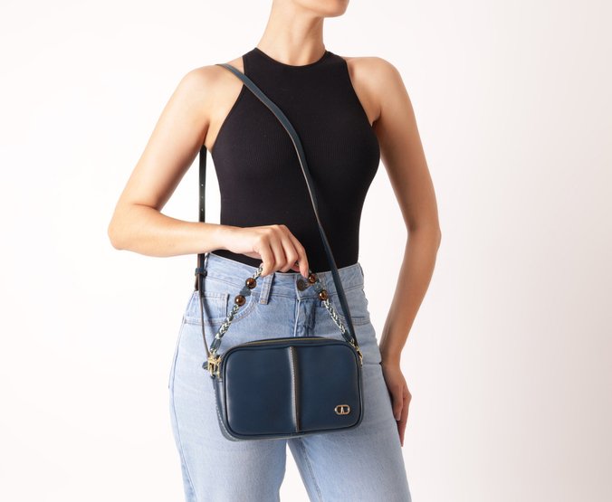 Bolsa Tiracolo Média Alça Corda E Esferas Azul