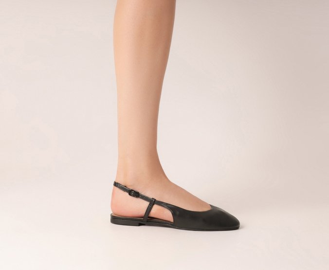Sapatilha Slingback Bico Quadrado Basic Preta
