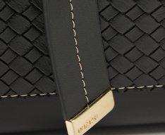 Bolsa Tote Média Tressê Preta