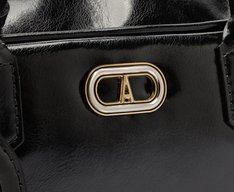 Bolsa Tote Média Bag Charm Tag Preta